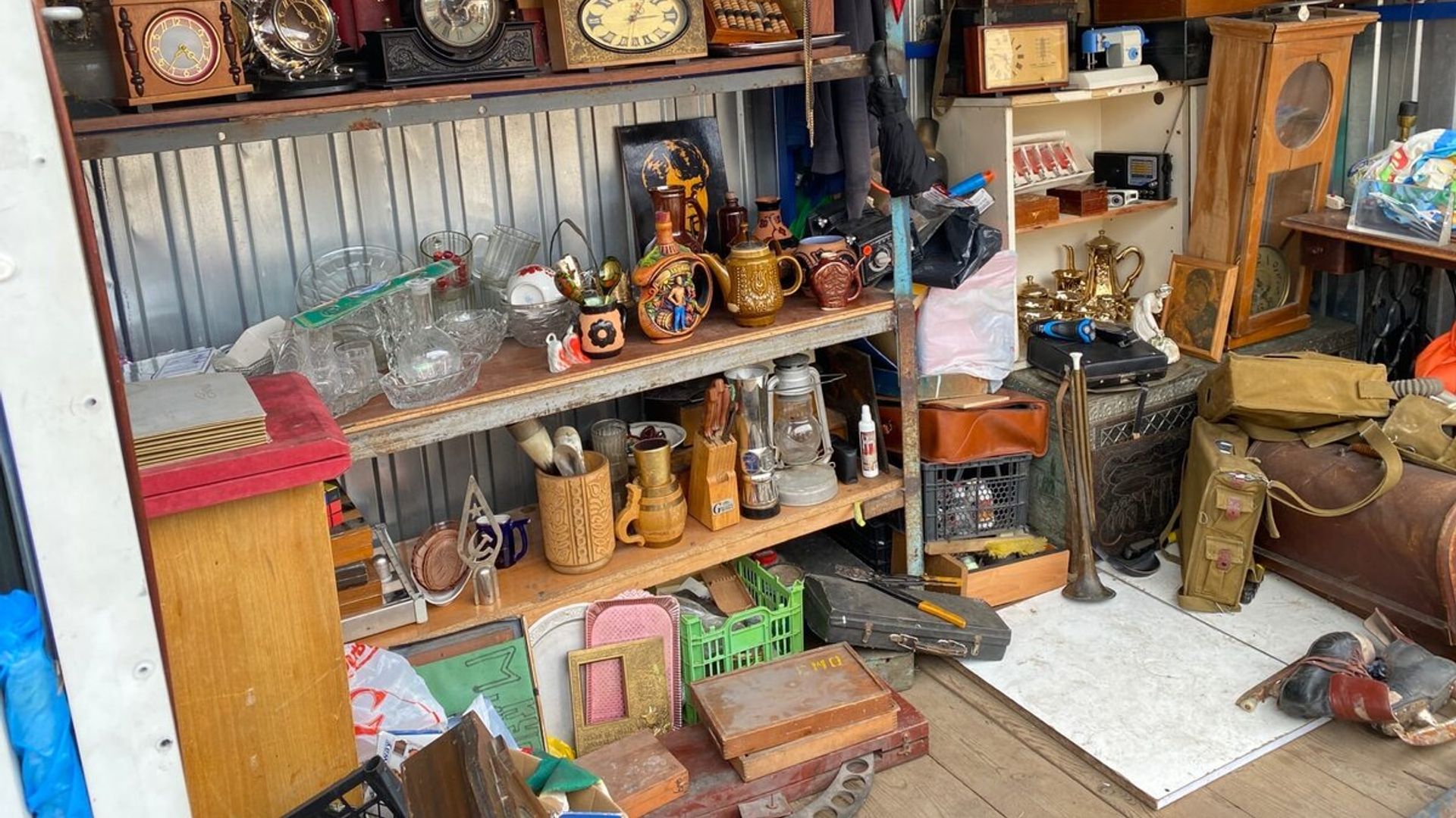 Как старые вещи из квартиры попали в кино и принесли доход