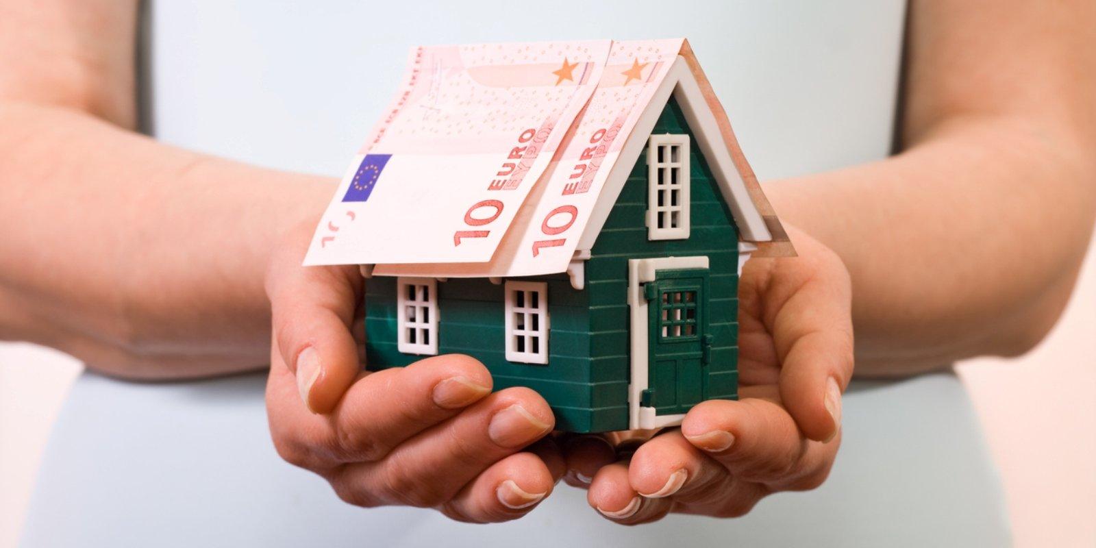 Одобрили семейную ипотеку, но банк съел всю выгоду скрытыми комиссиями