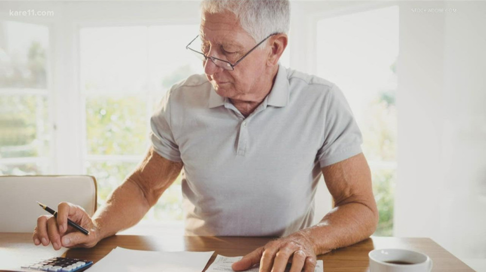 Пенсионеры могут не платить налог на имущество вот как это работает