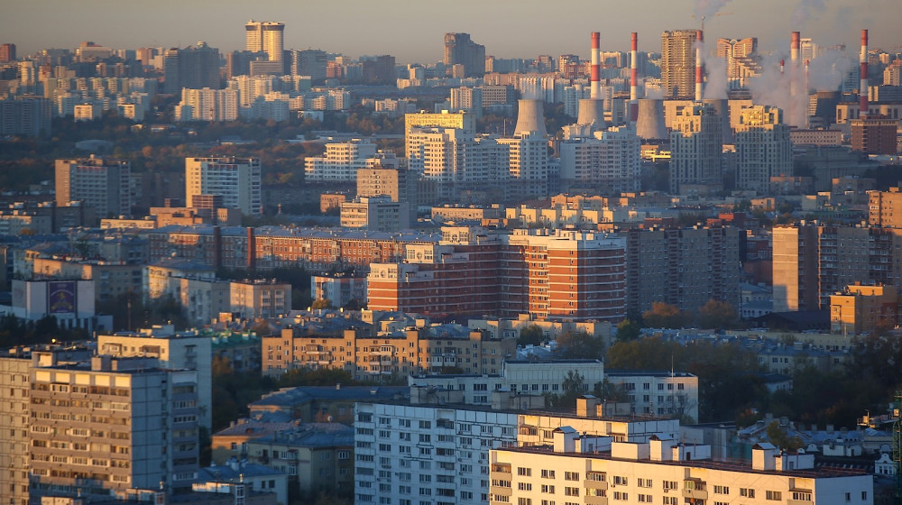 В этих районах Москвы вторичное жилье резко подешевело в мае