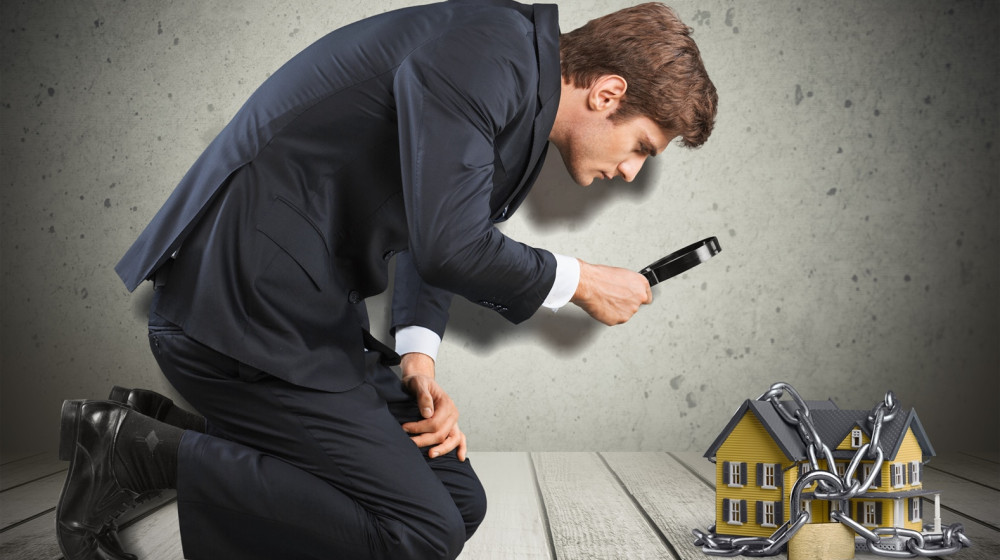 Легальные схемы обмана при покупке загородного дома в России